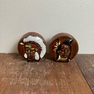 Vintage Wales Japan Pottery Native American Indian Drums Salt Pepper Shaker‎ Set